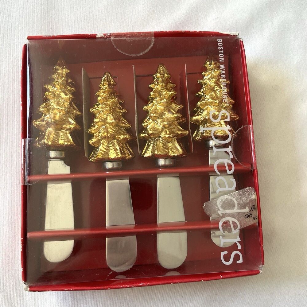 Boston Warehouse Trading Christmas Tree Stainless Steel Spreader Knives Set Gold